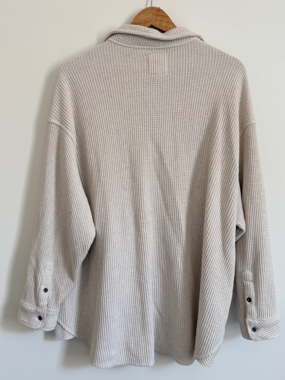 Aerie Lumberjane Cream Waffle Knit Size Large Long Sleeve Button Up Pocket Top - Picture 5 of 5